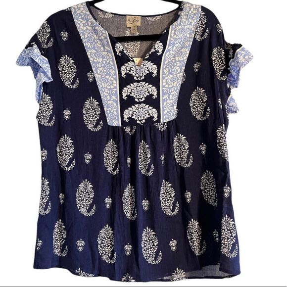 😊 3/$30 NWT COMO VINTAGE top Sz S ruffle sleeve light & dark blues - Picture 1 of 9